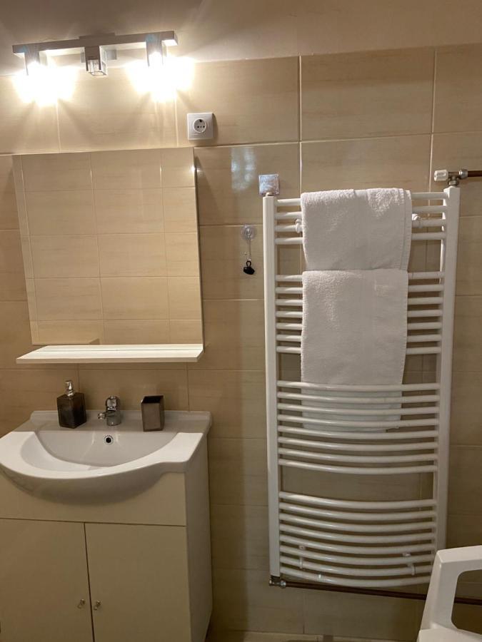 Senorita Apartment Mişcolţ Exterior foto